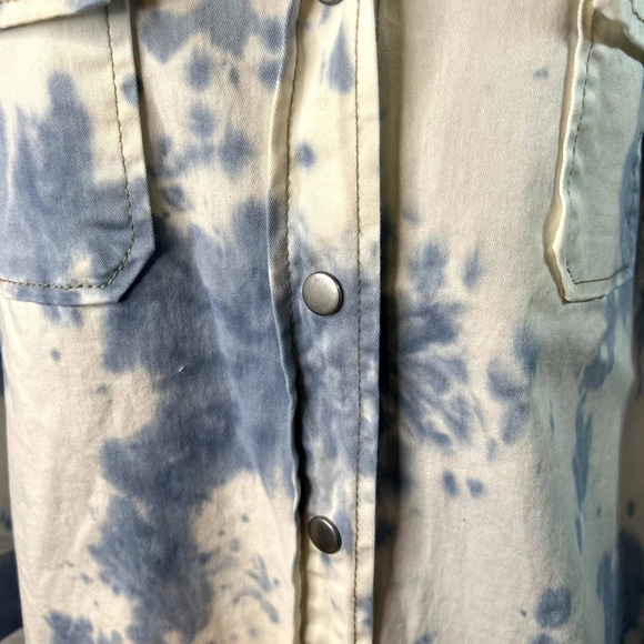 Davi and‎ Dani Bleached Oversized Boho Jean Jacket Size Small - Picture 4 of 10